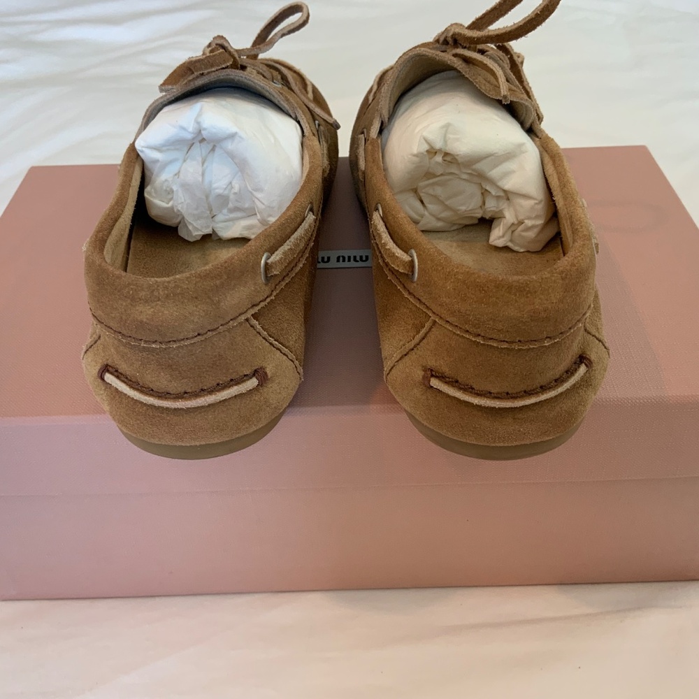 Miu Miu faded unlined suede loafers - Picture 3 of 9
